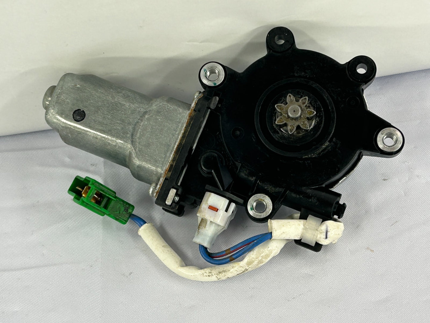 2005-2009 Subaru Outback Rear Left Driver Side Door Window Motor OEM 62188AG01A
