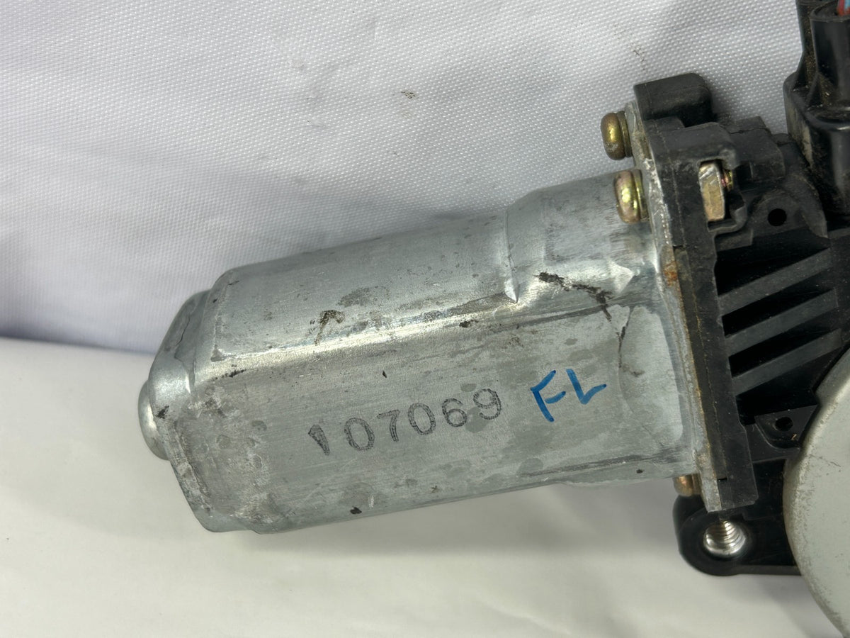 2002-2004 Subaru Impreza Front Left Door Power Window Motor OEM 61188FE010