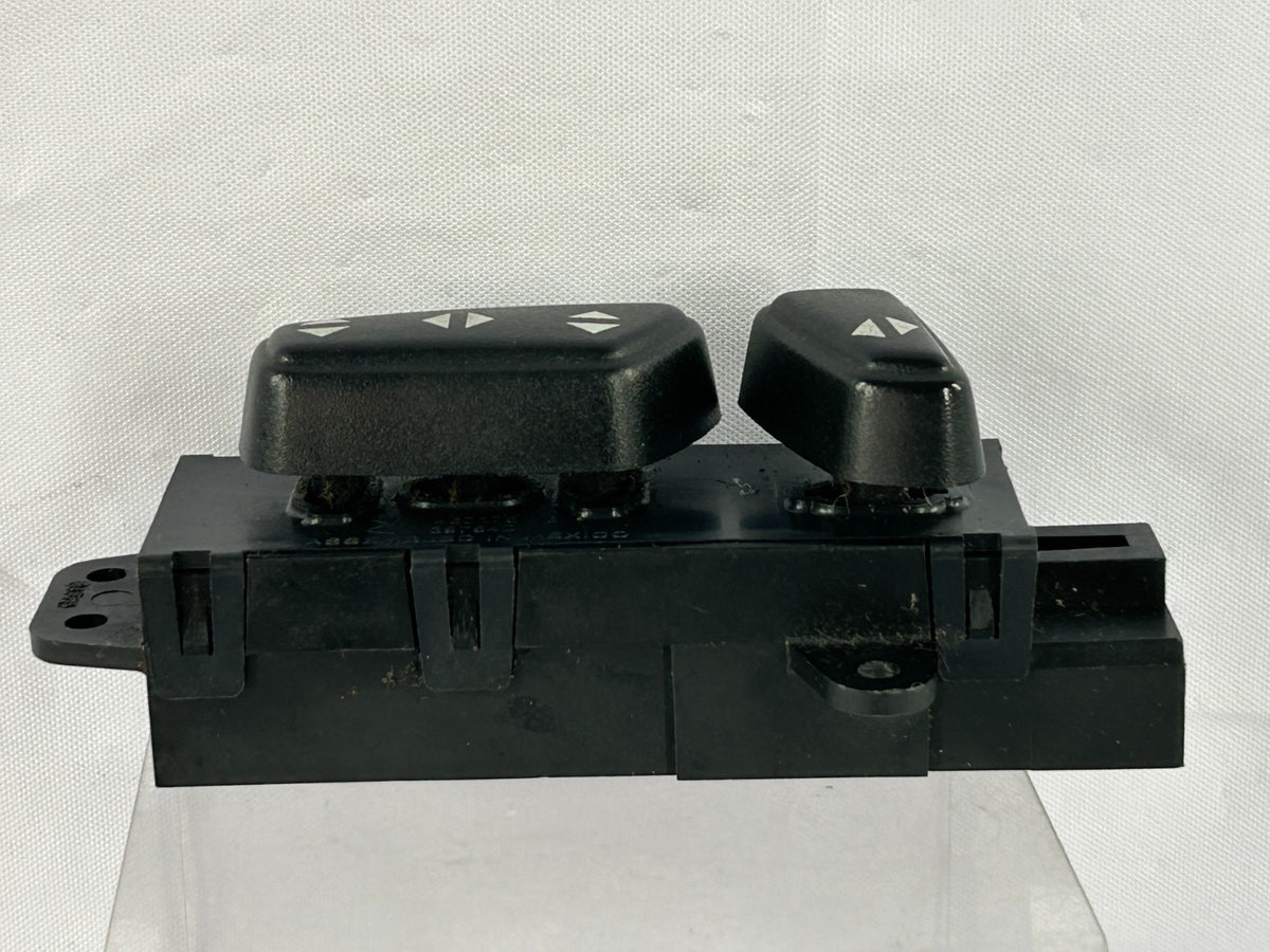 1994-2000 Jeep Grand Cherokee Passenger RH Side Seat Control Switch OEM 4601756