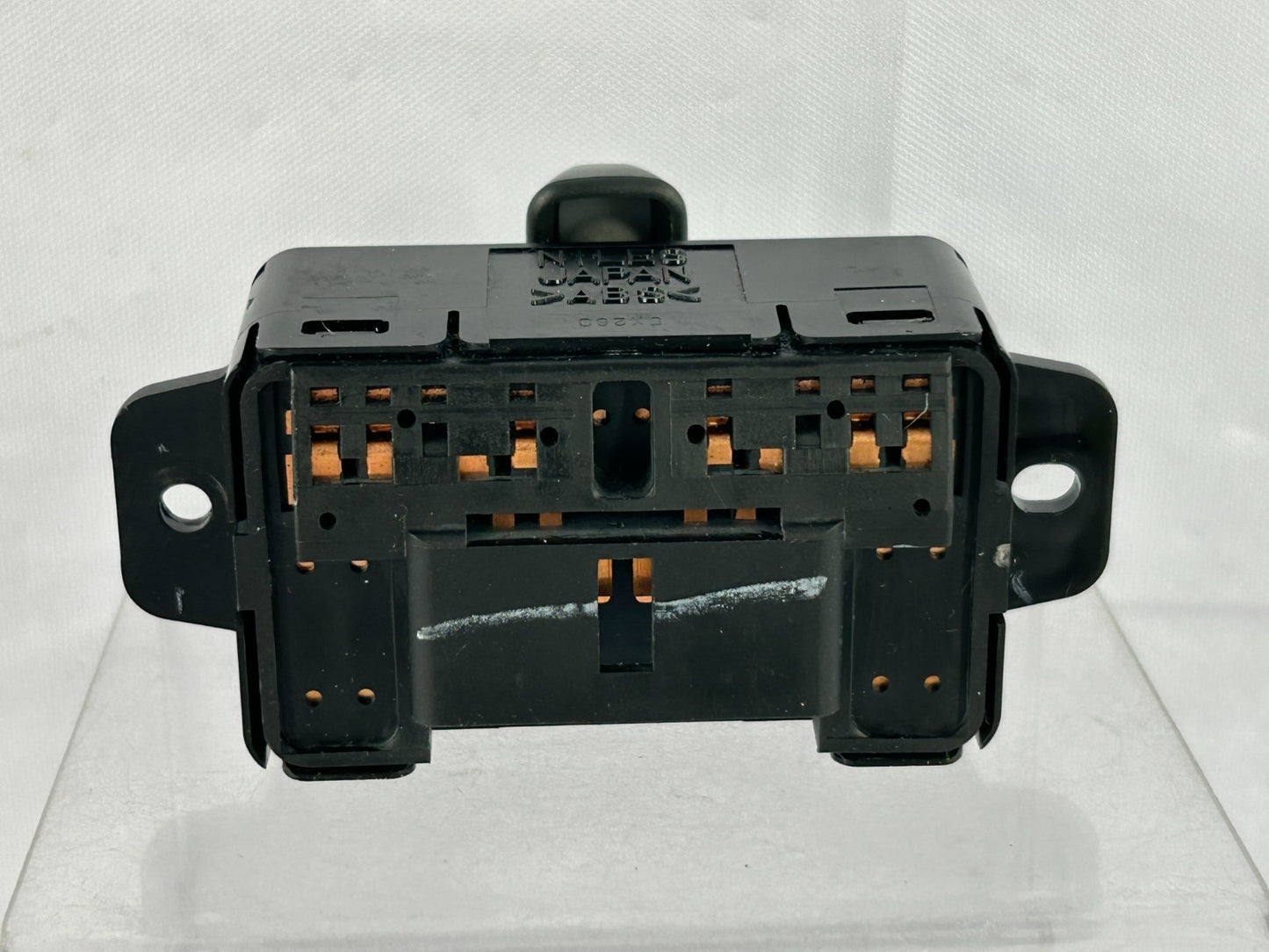 05-09 Subaru Front Left Driver Seat Power Adjust Control Switch OEM 64176AE10A