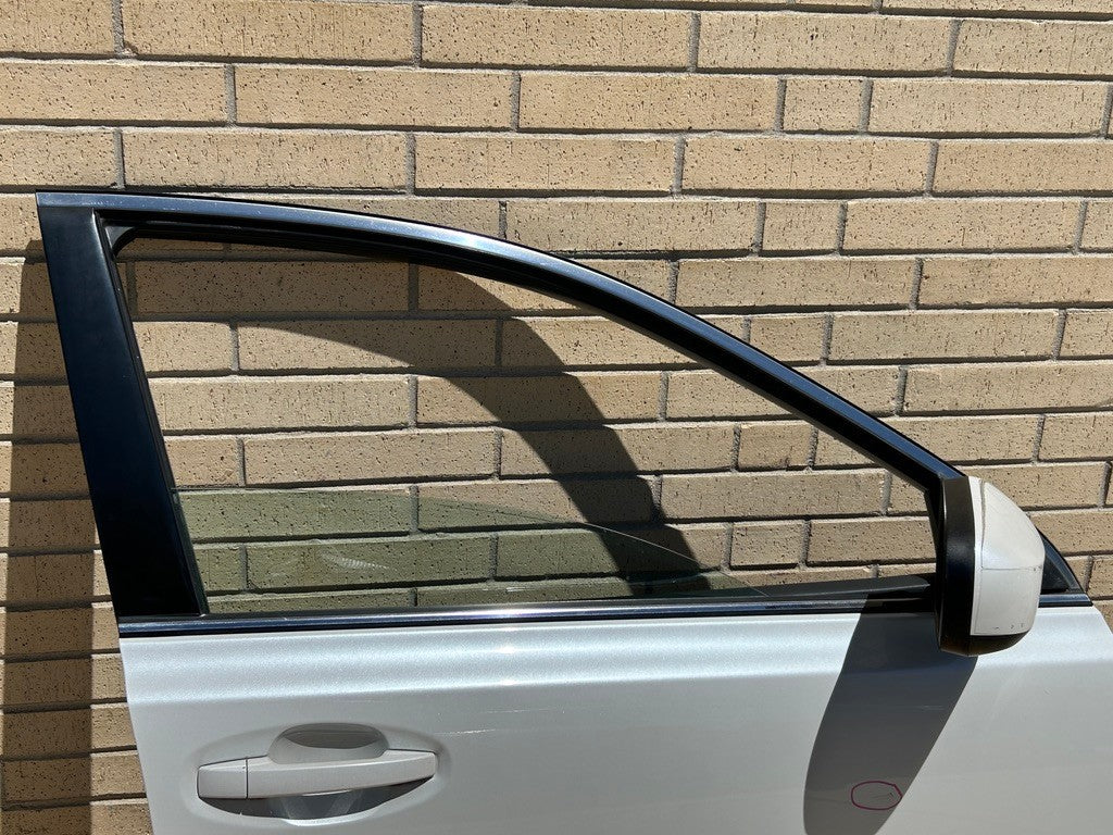 2010-2014 Subaru Outback Right Front Door Shell Complete Satin White Pearl 37J