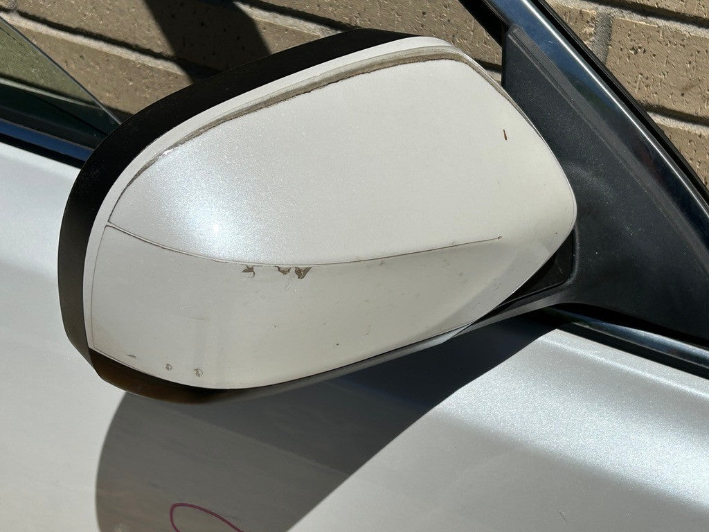 2010-2014 Subaru Outback Right Front Door Shell Complete Satin White Pearl 37J