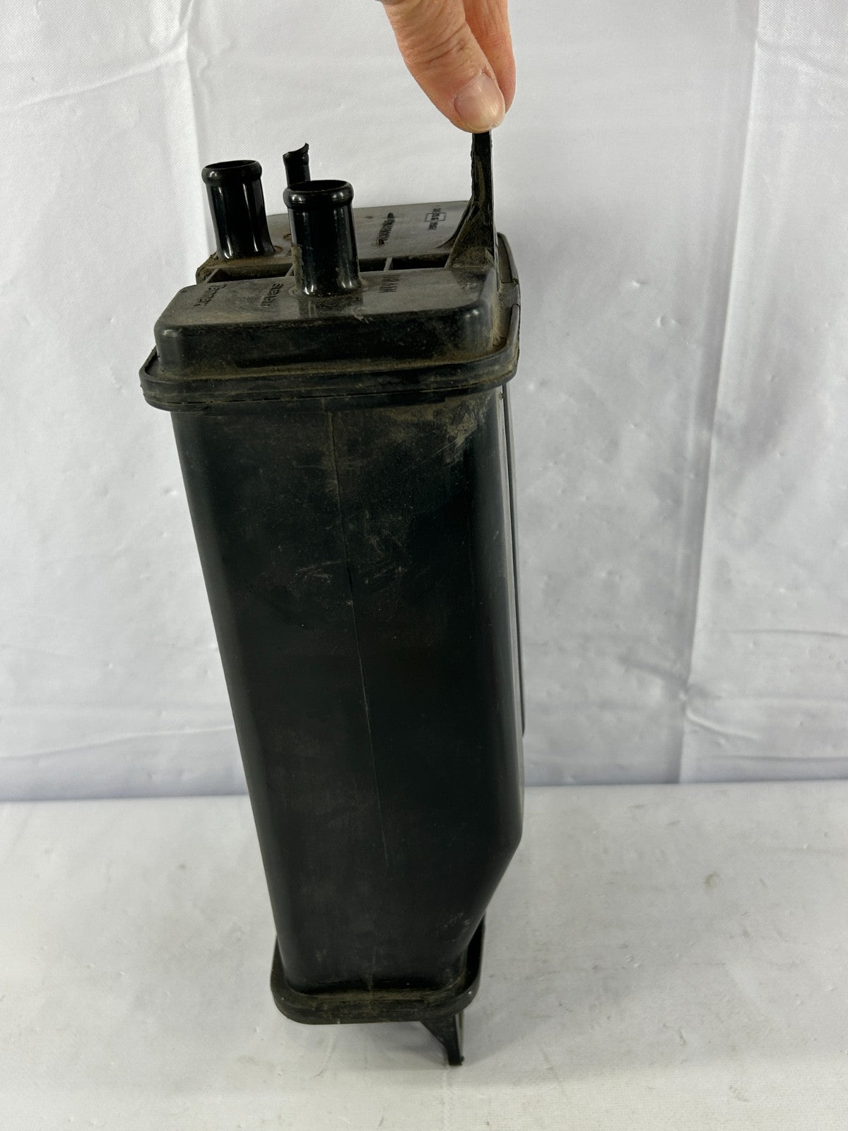 98-04 Subaru Legacy Outback Fuel Evaporator Charcoal Canister OEM 42036AC020