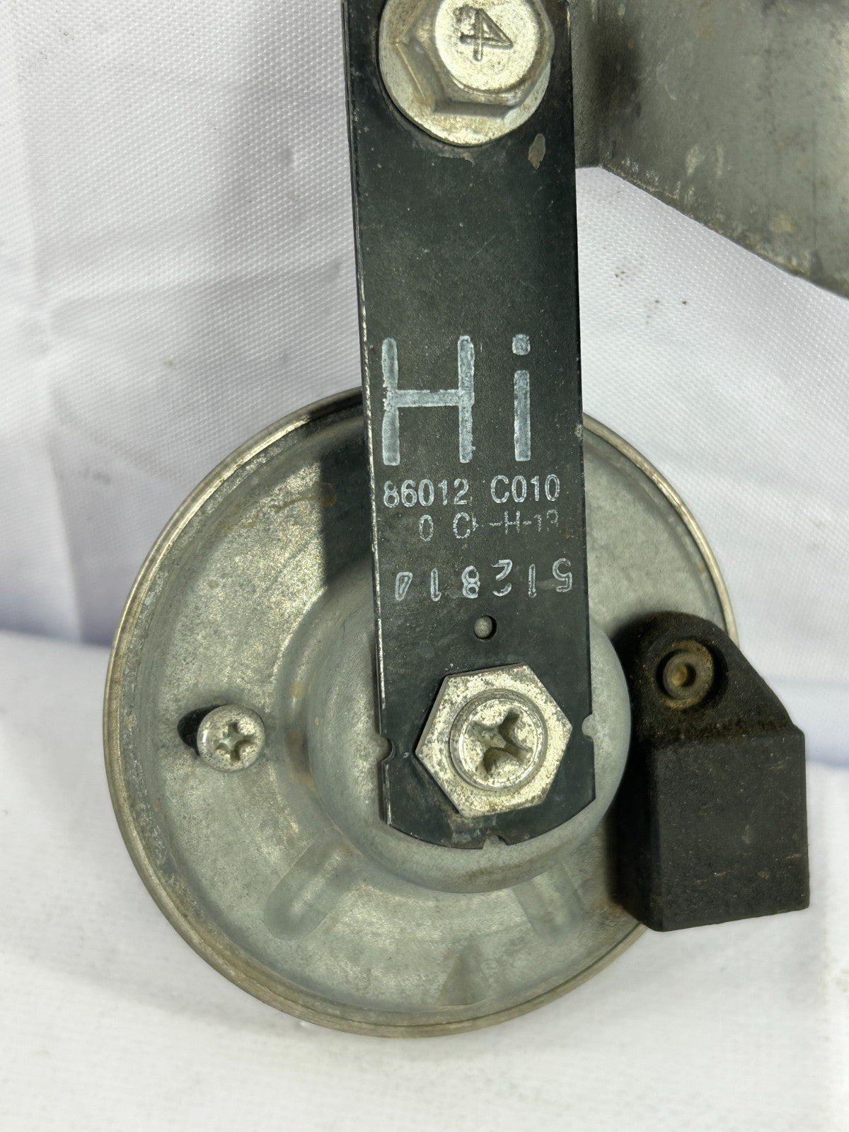 2009-2011 Subaru Forester High Note Tone Horn OEM 86029SC010