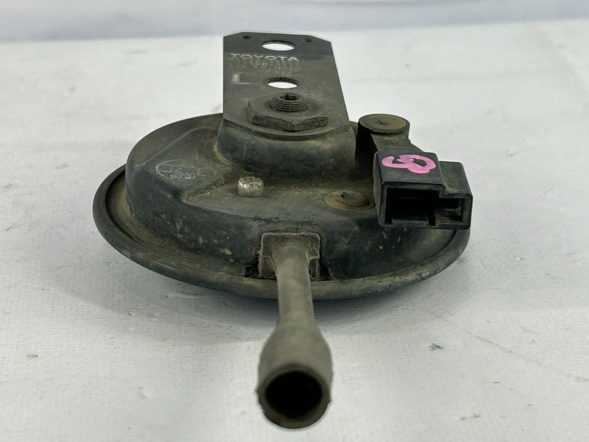 1991-1998 Toyota 4Runner Low Pitch Note Tone Horn OEM 86520-35050