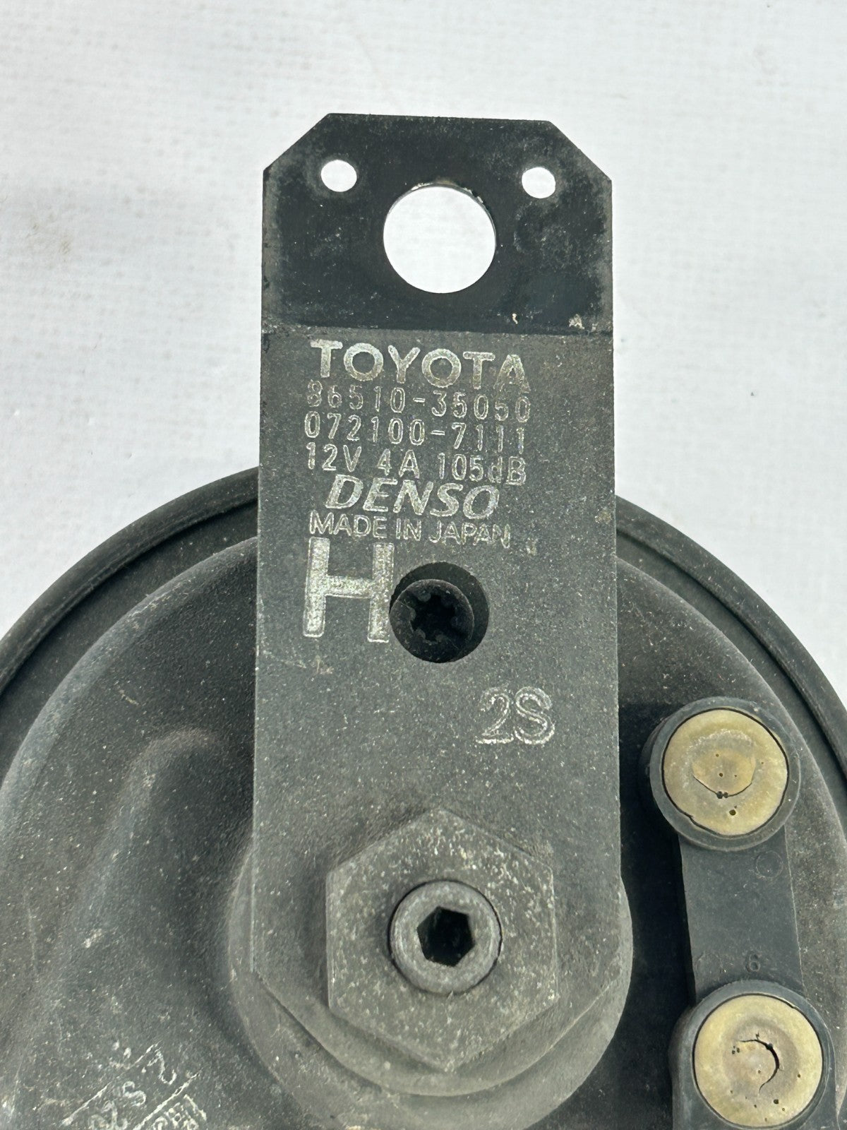 1991-1998 Toyota 4Runner High Pitch Note Tone Horn OEM 86510-35050