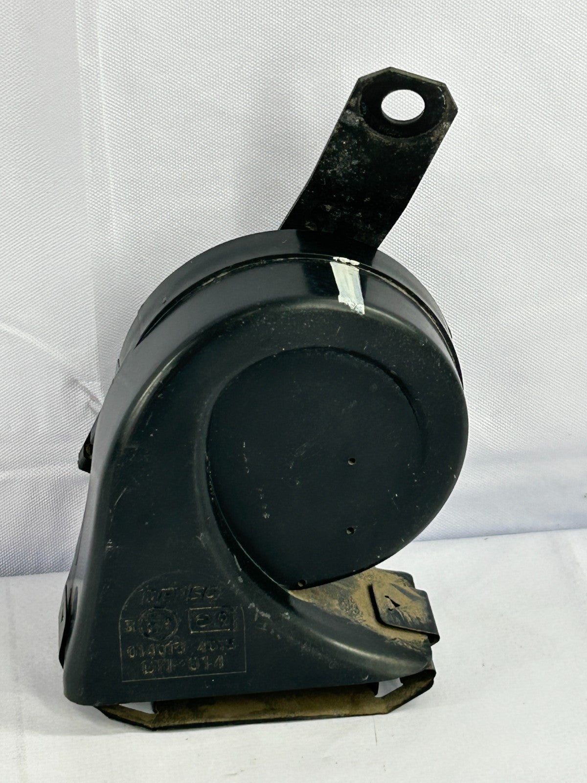 2001-2005 Toyota Sequoia High Pitch Note Horn Assembly OEM 86510-0C020