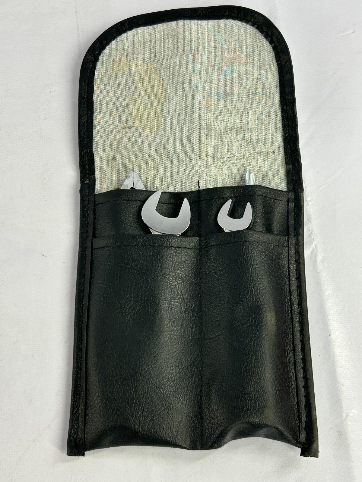 1999-2003 Lexus RX300 Emergency Tool Bag Carrier Holder Package OEM 09120-48010