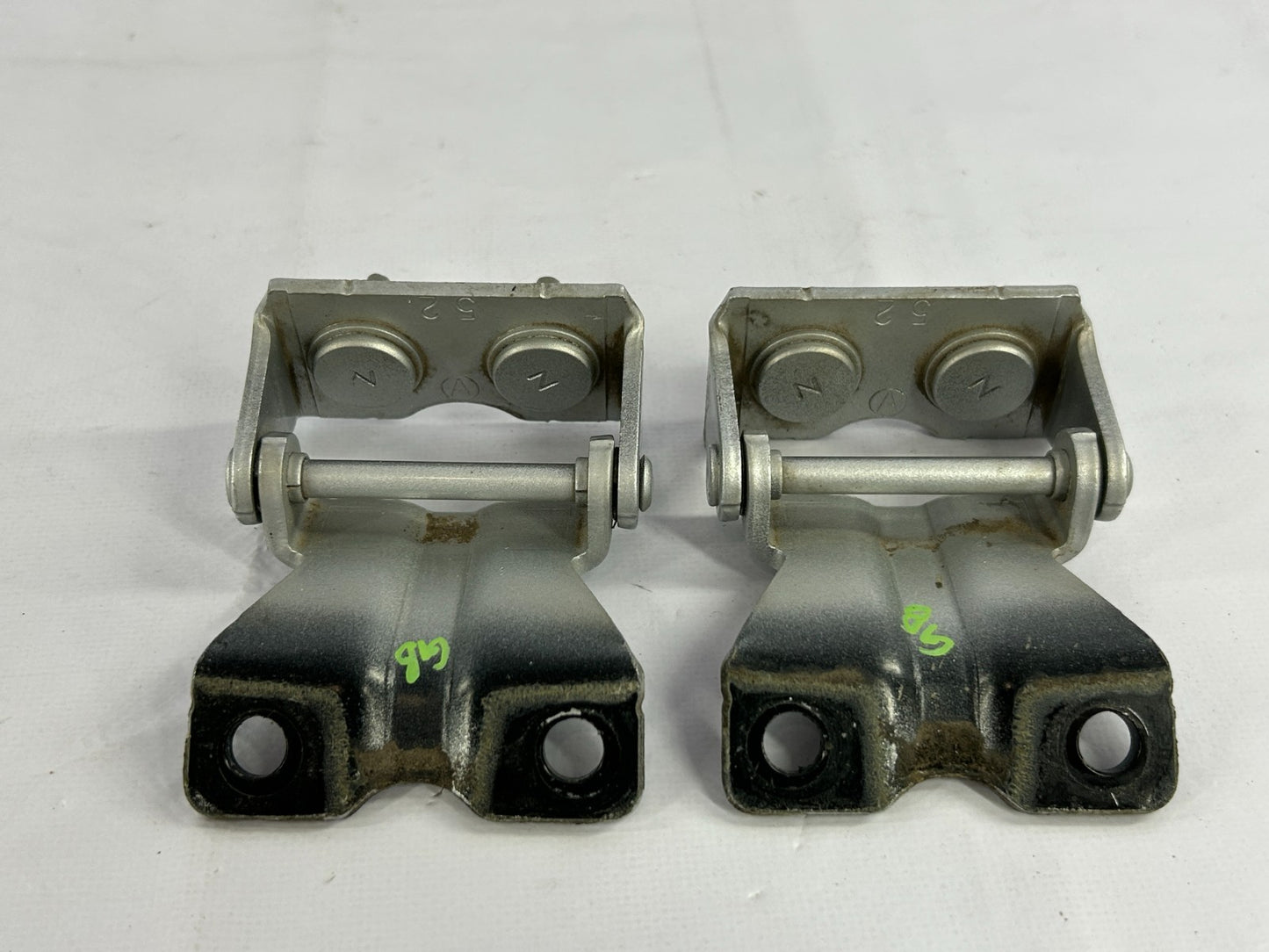 05-19 Subaru Outback Rear Hatch Liftgate Tailgate Door Hinges OEM 60870AG00A9W