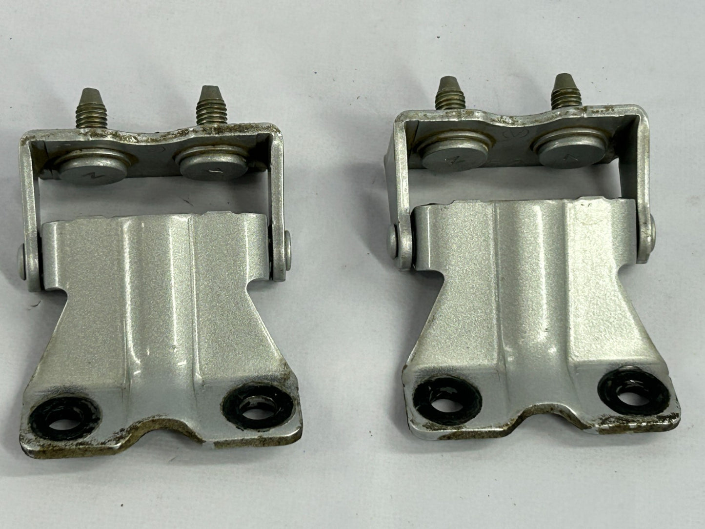 05-19 Subaru Outback Rear Hatch Liftgate Tailgate Door Hinges OEM 60870AG00A9W