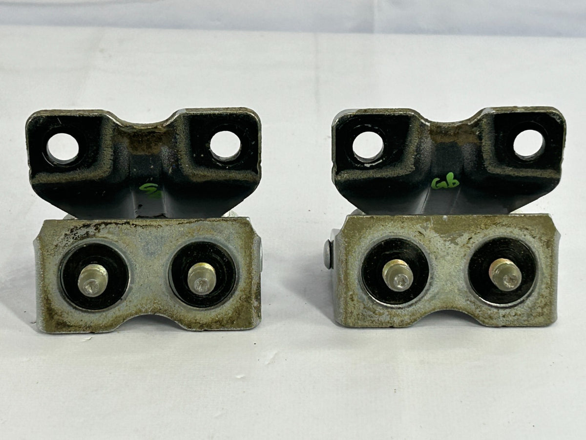 05-19 Subaru Outback Rear Hatch Liftgate Tailgate Door Hinges OEM 60870AG00A9W
