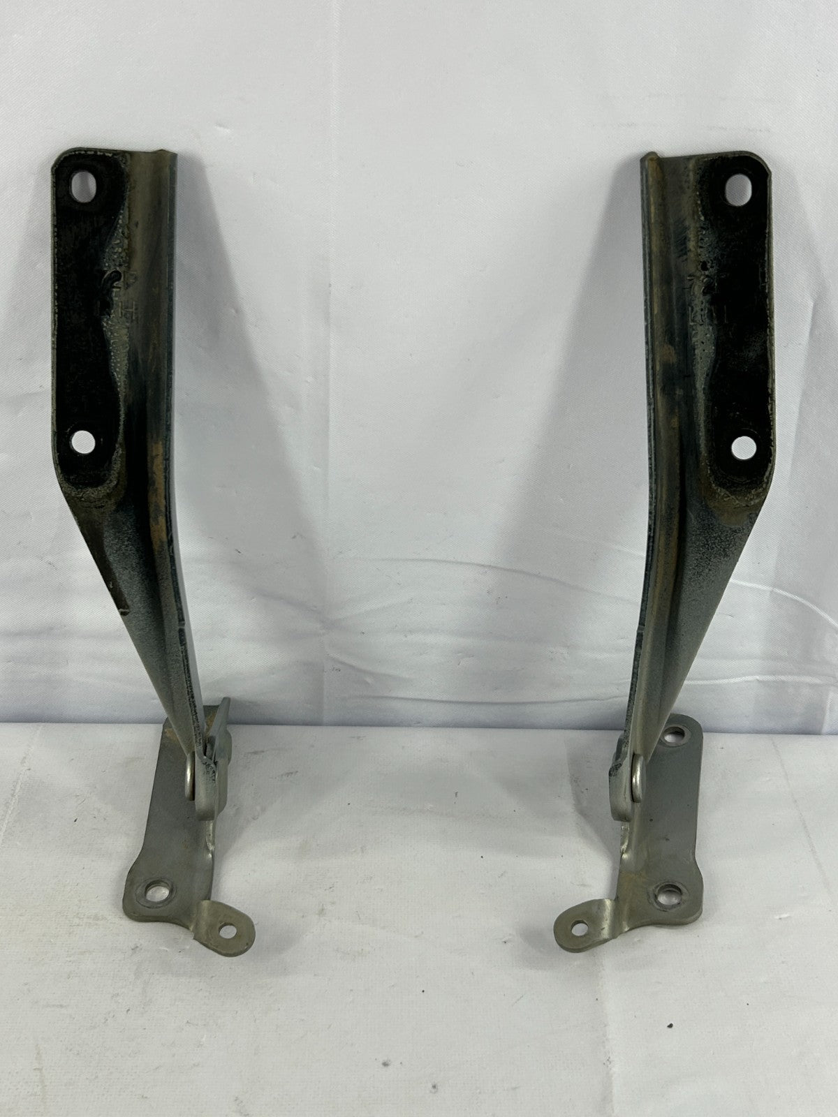 2003-2008 Subaru Forester Front Left & Right Hood Hinge Gray OEM 57260SA0109P