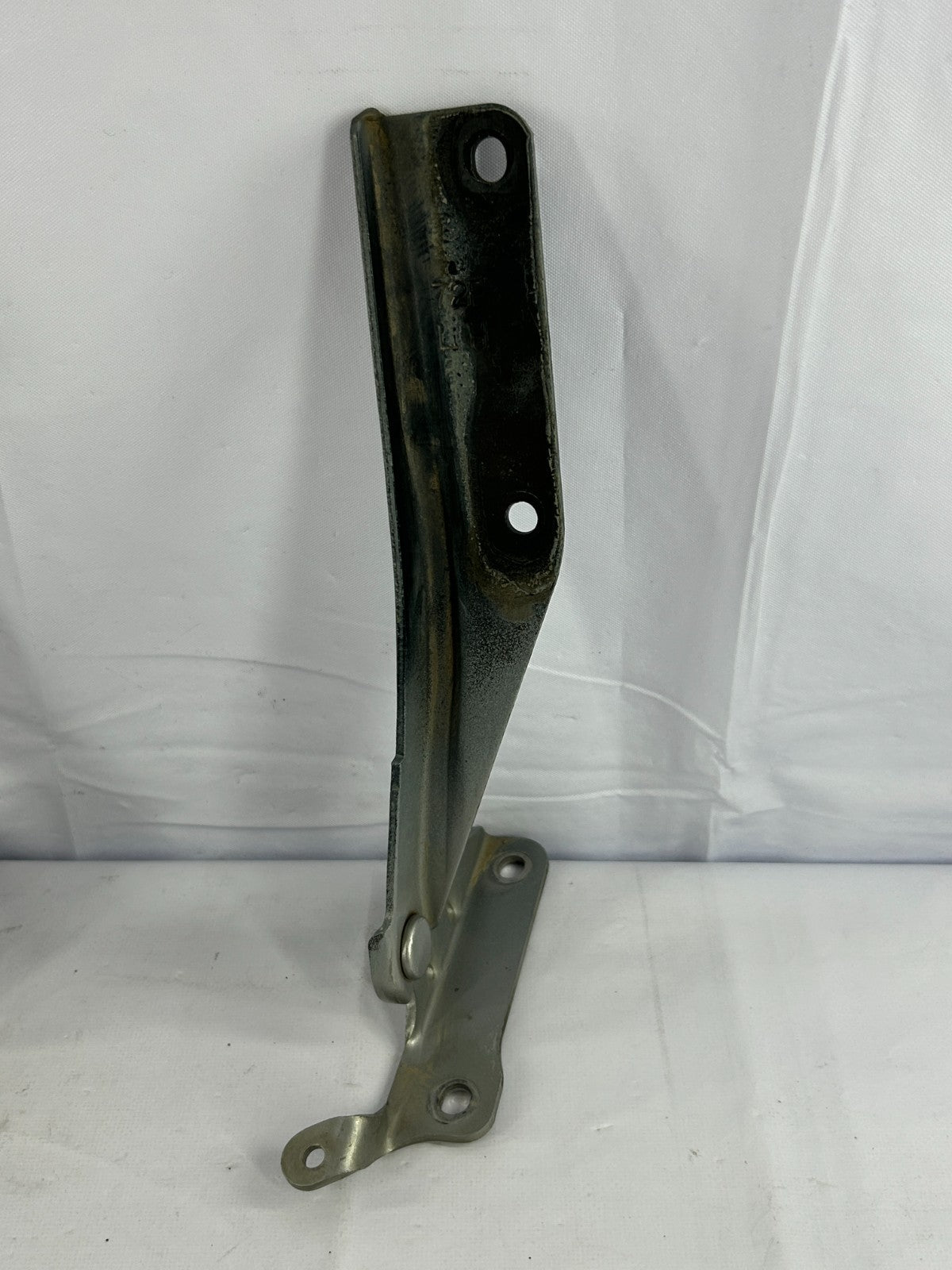 2003-2008 Subaru Forester Front Left & Right Hood Hinge Gray OEM 57260SA0109P