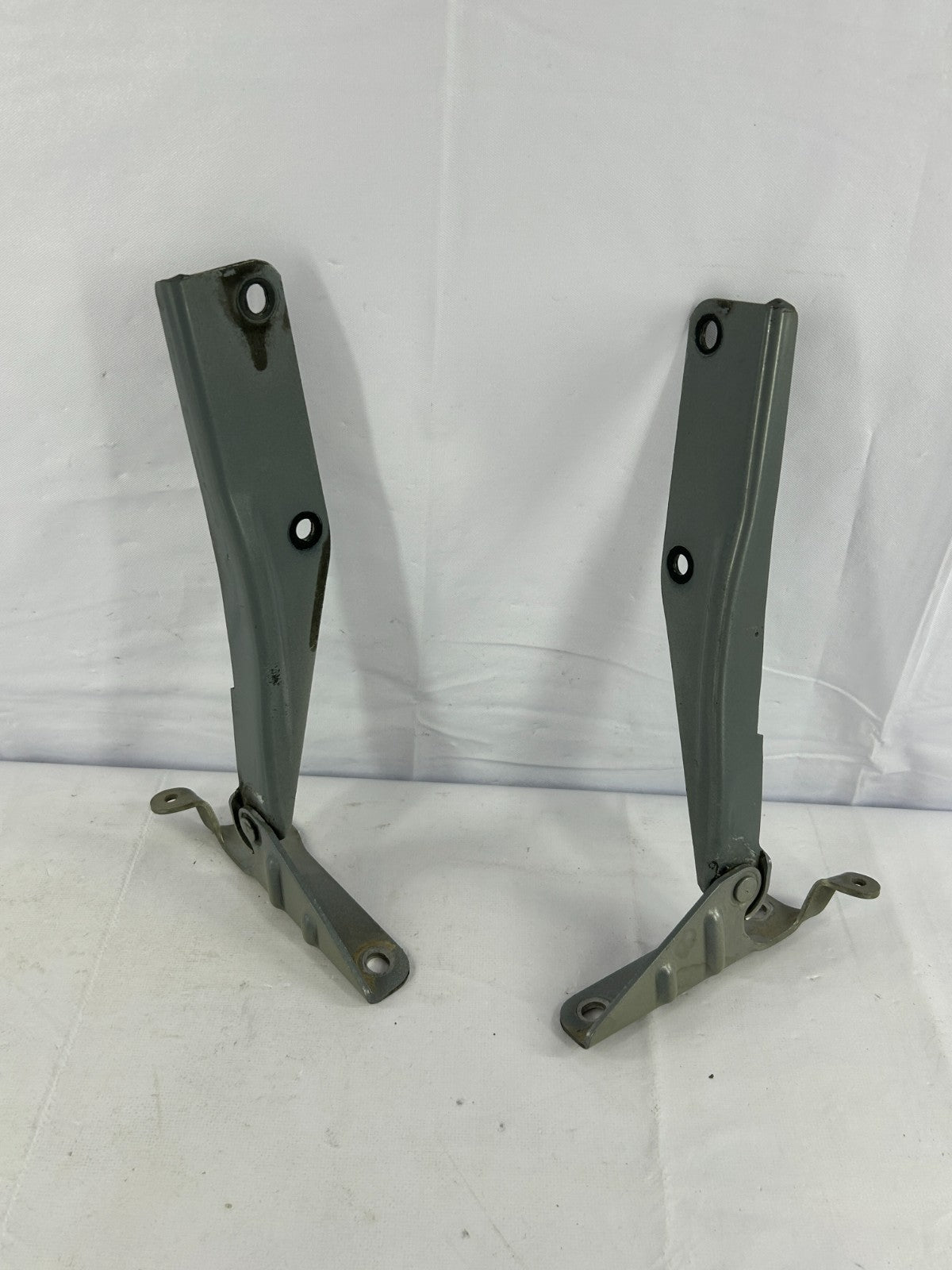 2003-2008 Subaru Forester Front Left & Right Hood Hinge Gray OEM 57260SA0109P