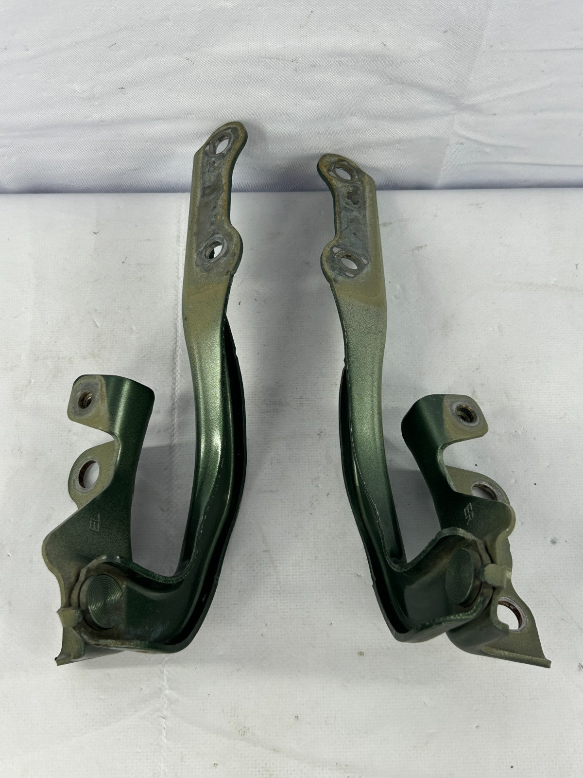 2010-2014 Subaru Outback Front Left Right Hood Hinge Set Green OEM 57260AJ00A9P