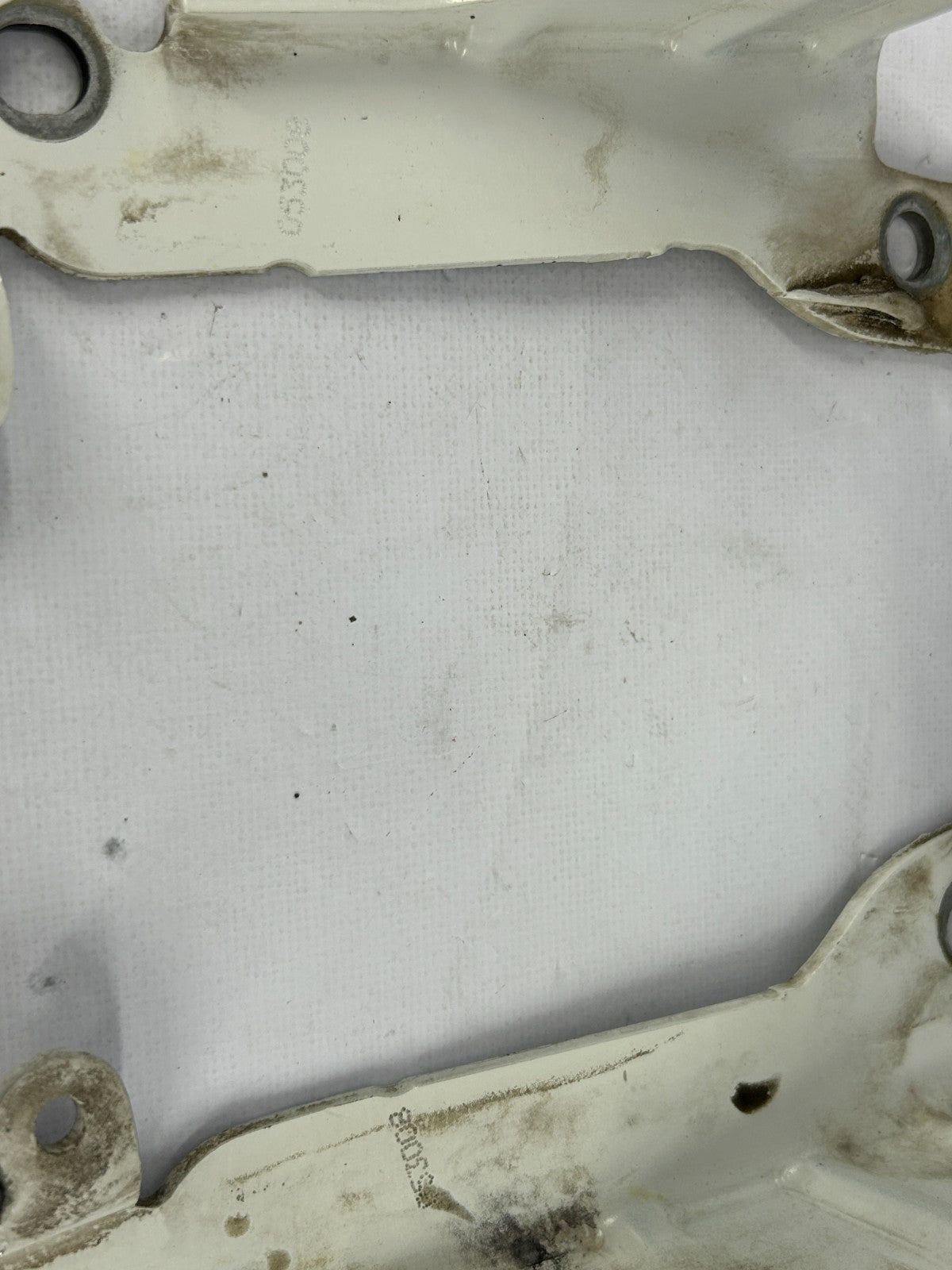 05-09 Subaru Outback Front Left & Right Hood Hinge Set White OEM 57260AG04A9P