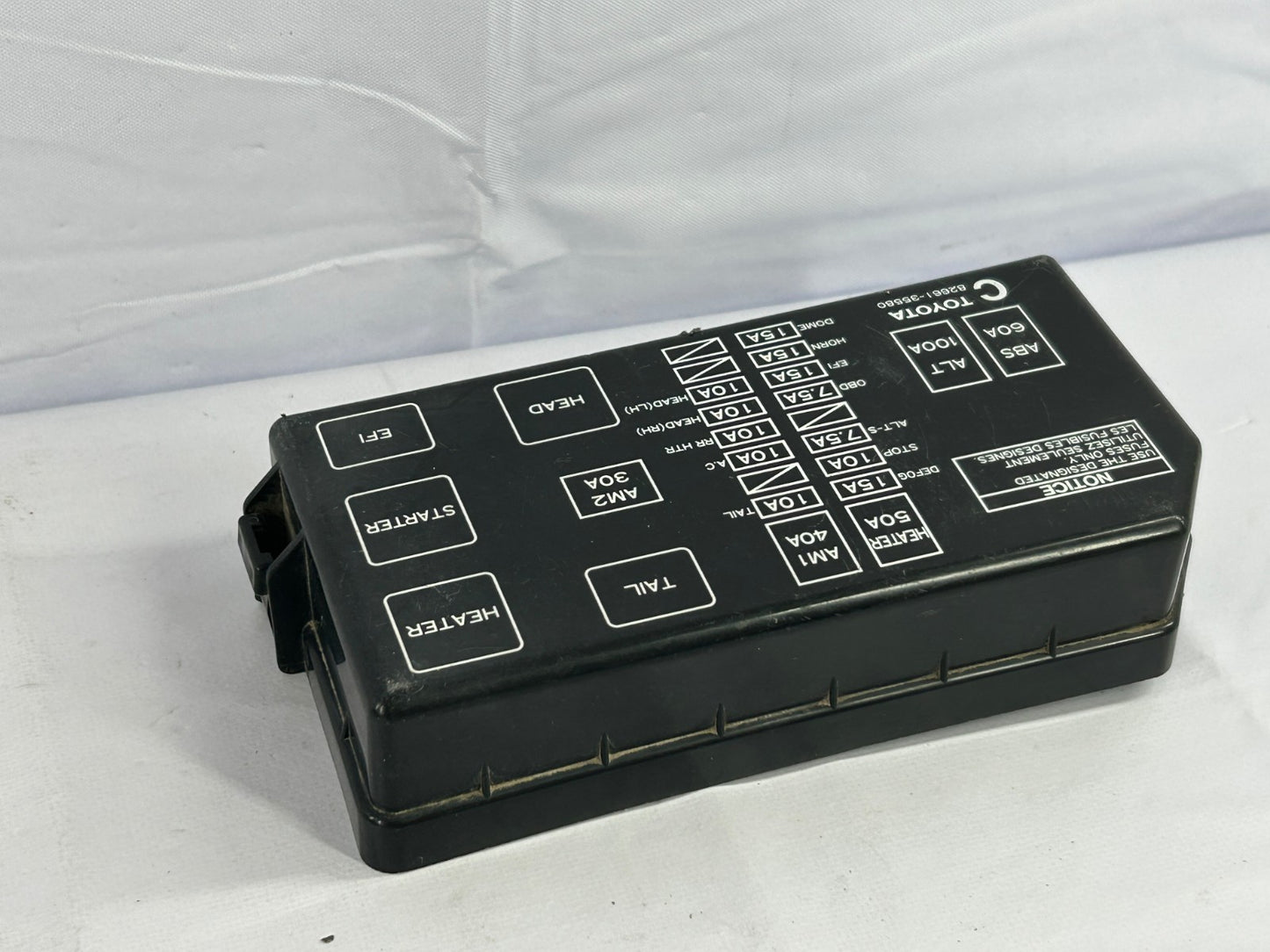 1996-1999 Toyota 4Runner Engine Fuse Relay Box Top Cover Lid OEM 82661-35580