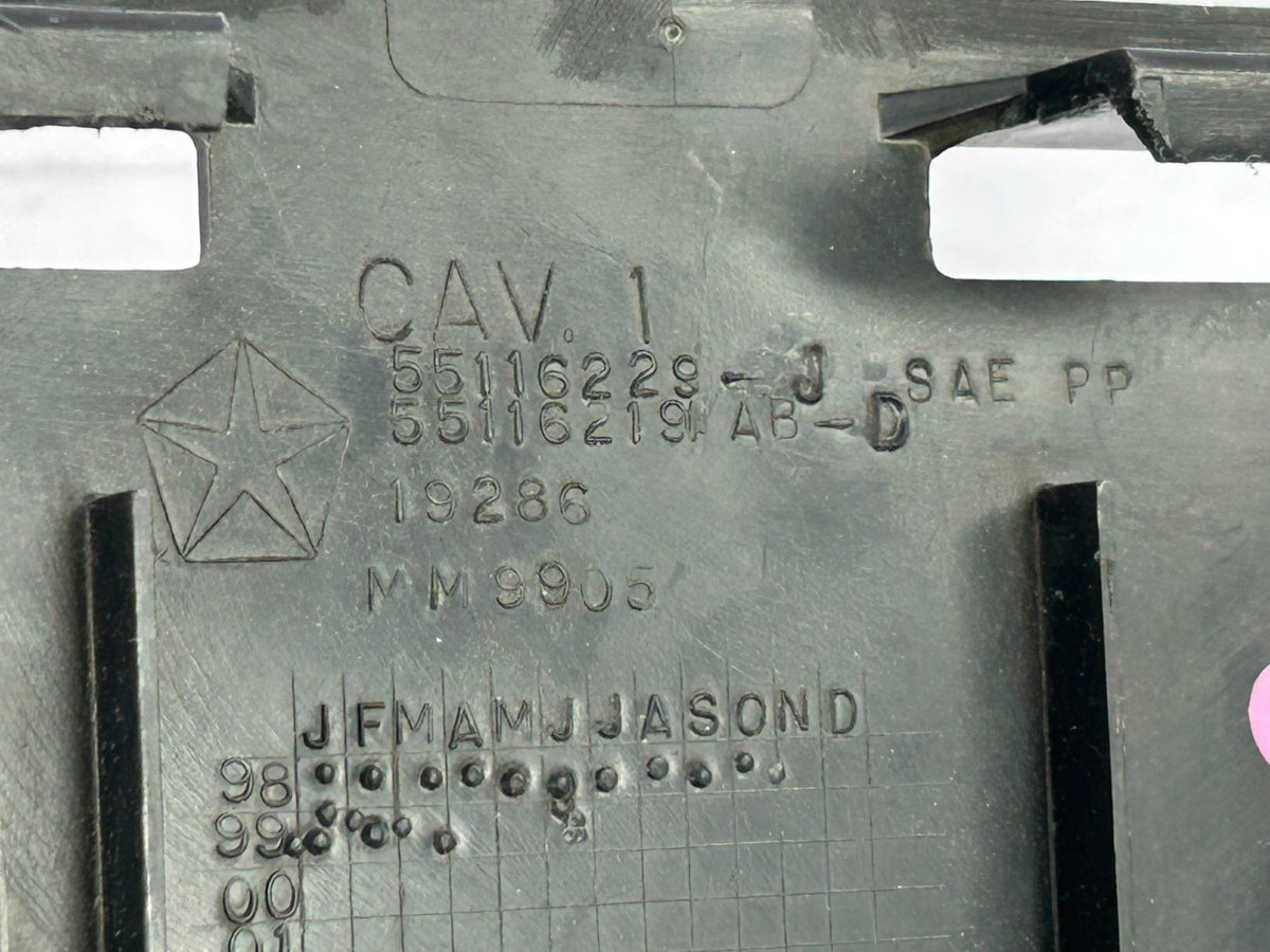 1999 Jeep Grand Cherokee Engine Fuse Relay Box Top Cover Lid OEM 55116219AB