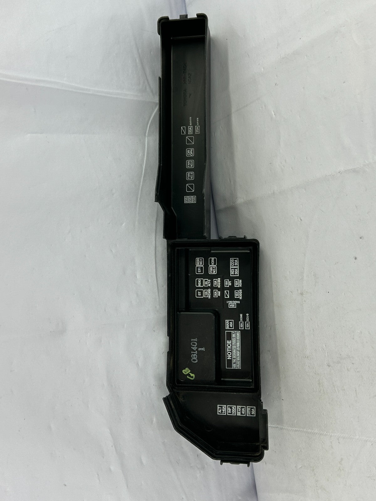 1998-2003 Toyota Sienna Fuse Relay Box Junction Block Cover Lid OEM 82674-06010