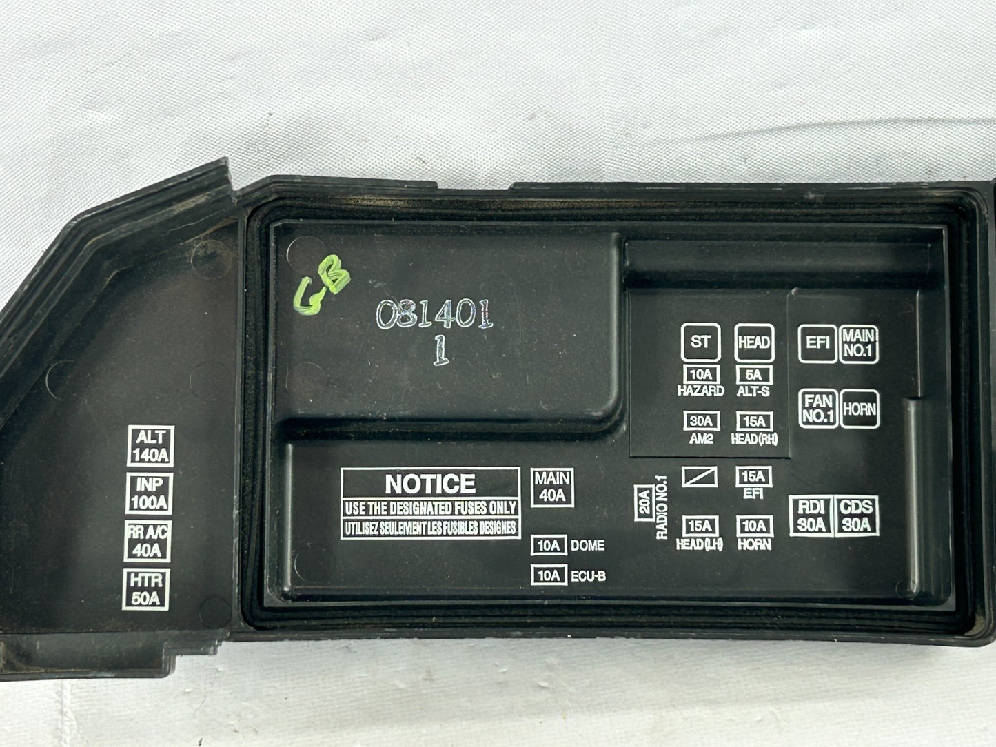 1998-2003 Toyota Sienna Fuse Relay Box Junction Block Cover Lid OEM 82674-06010