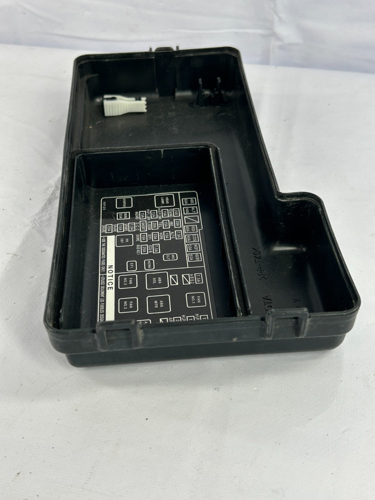 1999-2003 Lexus RX300 Engine Fuse Relay Box Top Cover Lid OEM 82672-48010