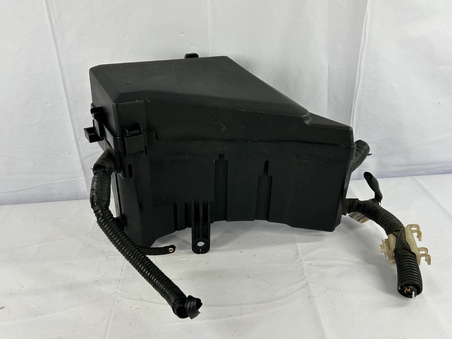 2007-2008 Subaru Outback Engine Fuse Relay Junction Box Panel OEM 82290AG00B