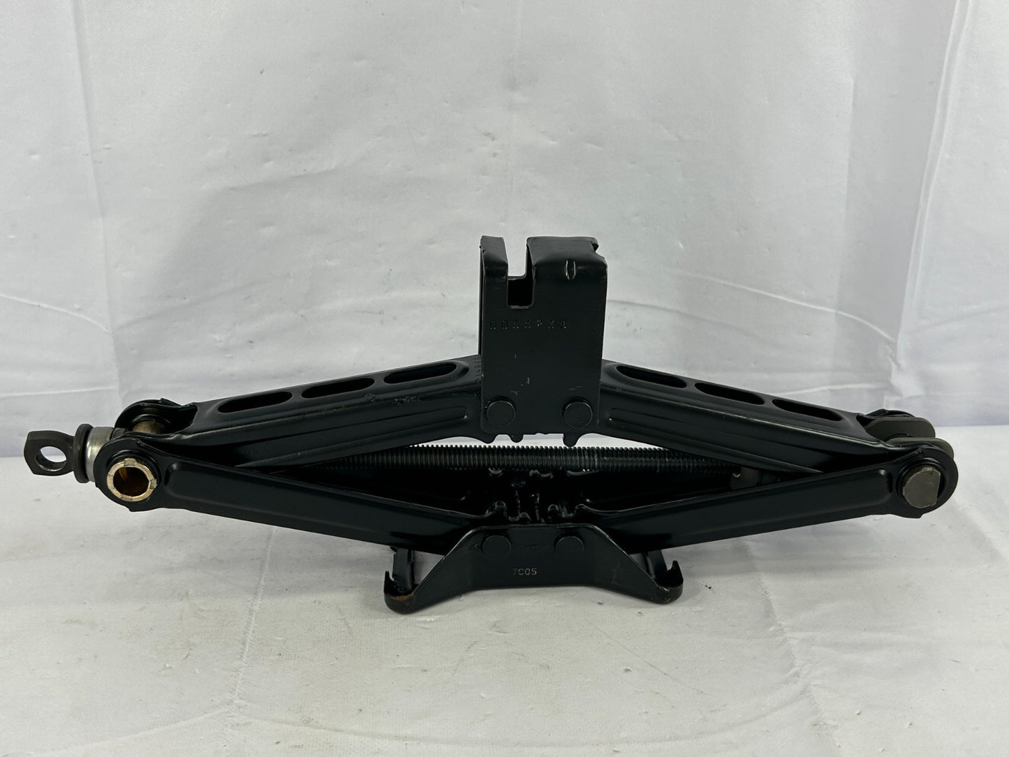 2005-2009 Subaru Outback Emergency Spare Tire Scissor Jack Lift OEM 97032AG05B