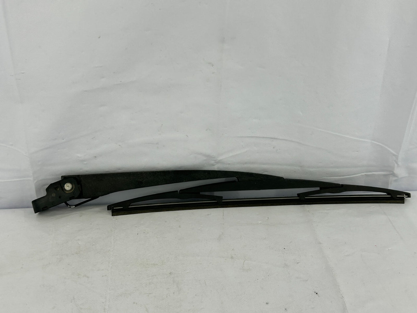 2005-2009 Subaru Outback Rear Windshield Wiper Arm With Blade OEM 86532AG09C