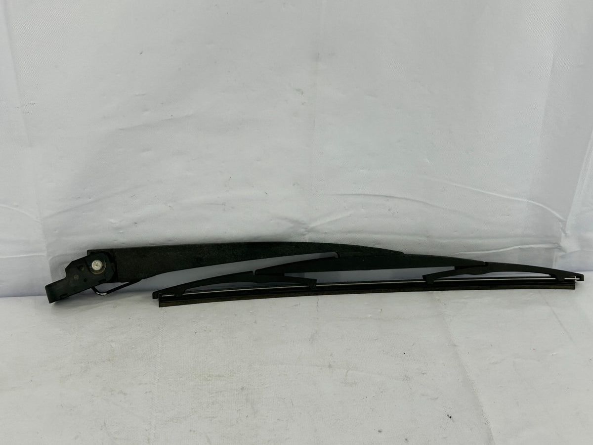 2005-2009 Subaru Outback Rear Windshield Wiper Arm With Blade OEM 86532AG09C
