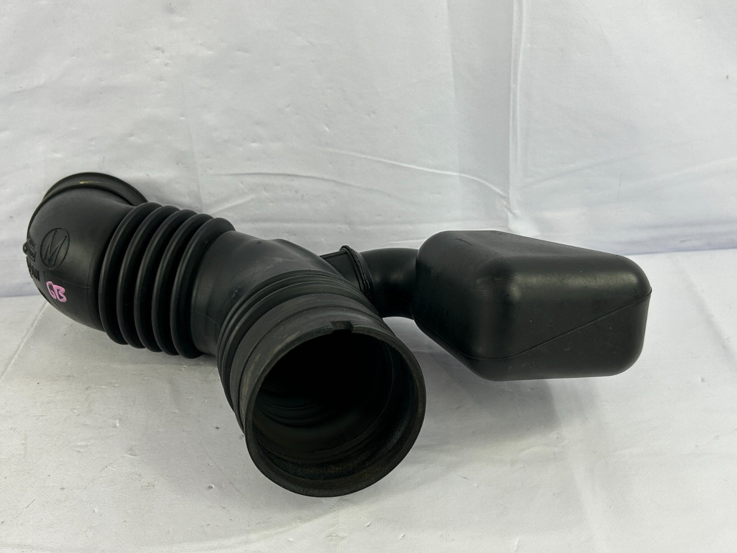2005-2009 Subaru Outback Air Intake Duct Hose Pipe with Resonator OEM 14457AA45A