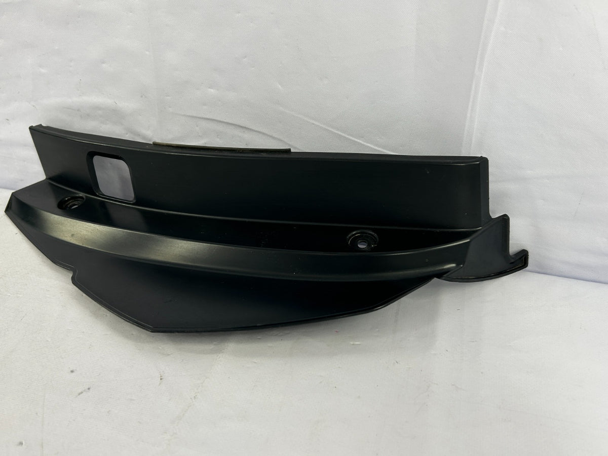 2005-2009 Subaru Outback Rear Right Tail Light Lamp Cover Trim OEM 84953AG08B