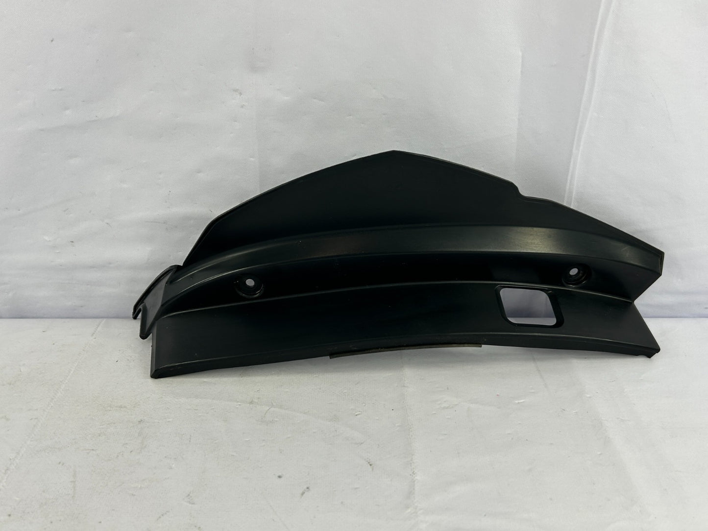 2005-2009 Subaru Outback Rear Right Tail Light Lamp Cover Trim OEM 84953AG08B