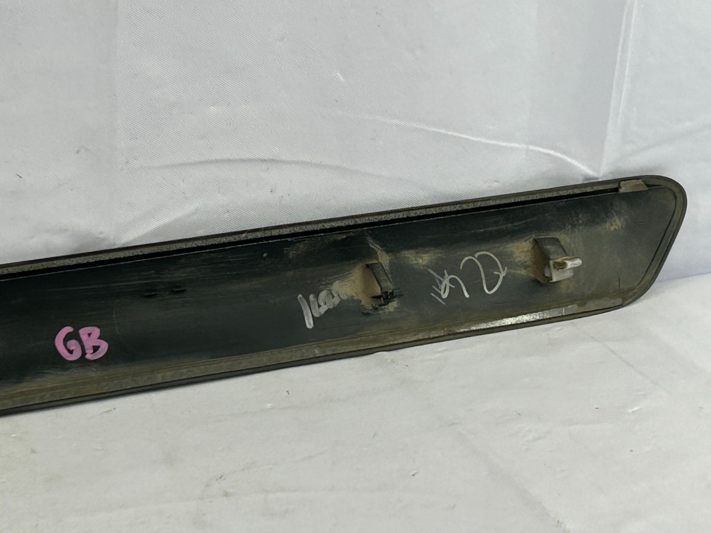 05-09 Subaru Outback Rear Right Upper Door Molding Trim Bronze OEM 91012AG10ANN