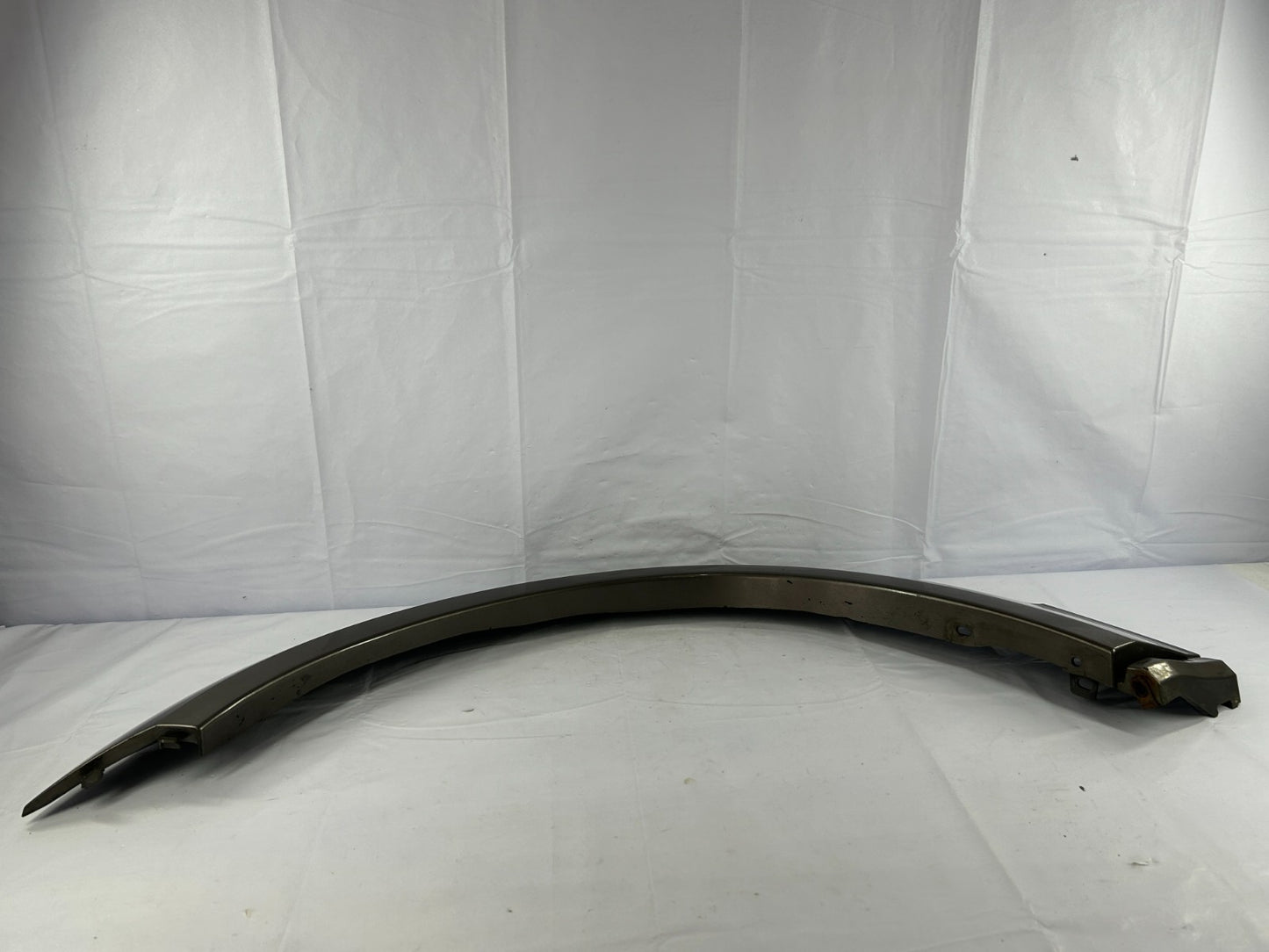 2005-2009 Subaru Outback Front Left Fender Flare Garnish Bronze OEM 91112AG23ANN