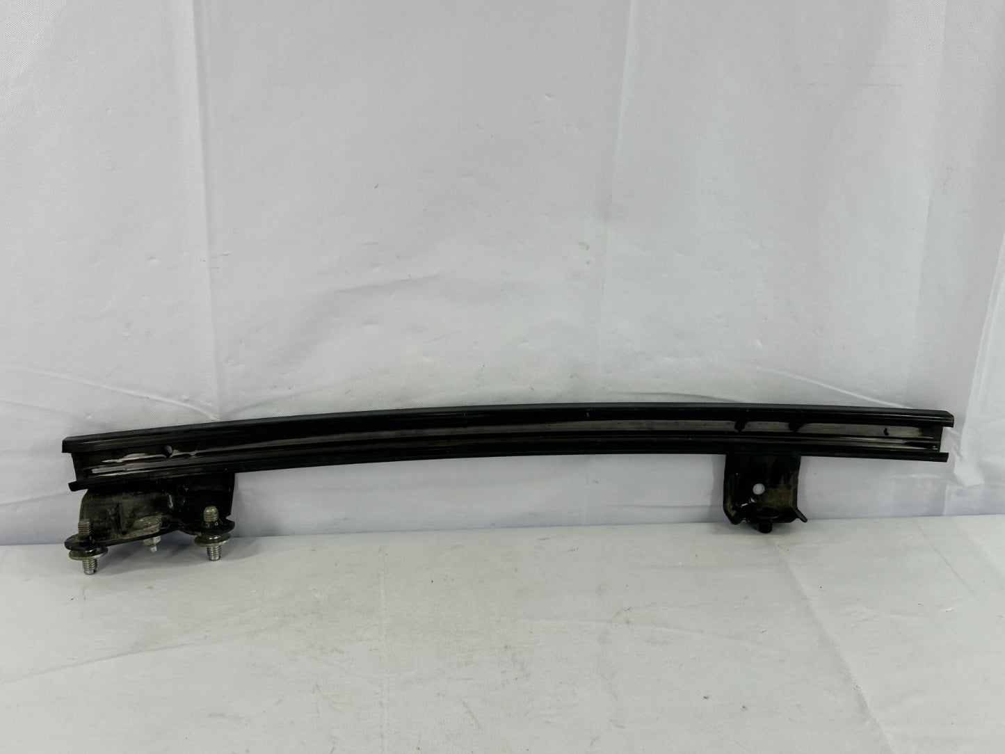 2005-2009 Subaru Outback Front Left Window Guide Sash Track OEM 61240AG110