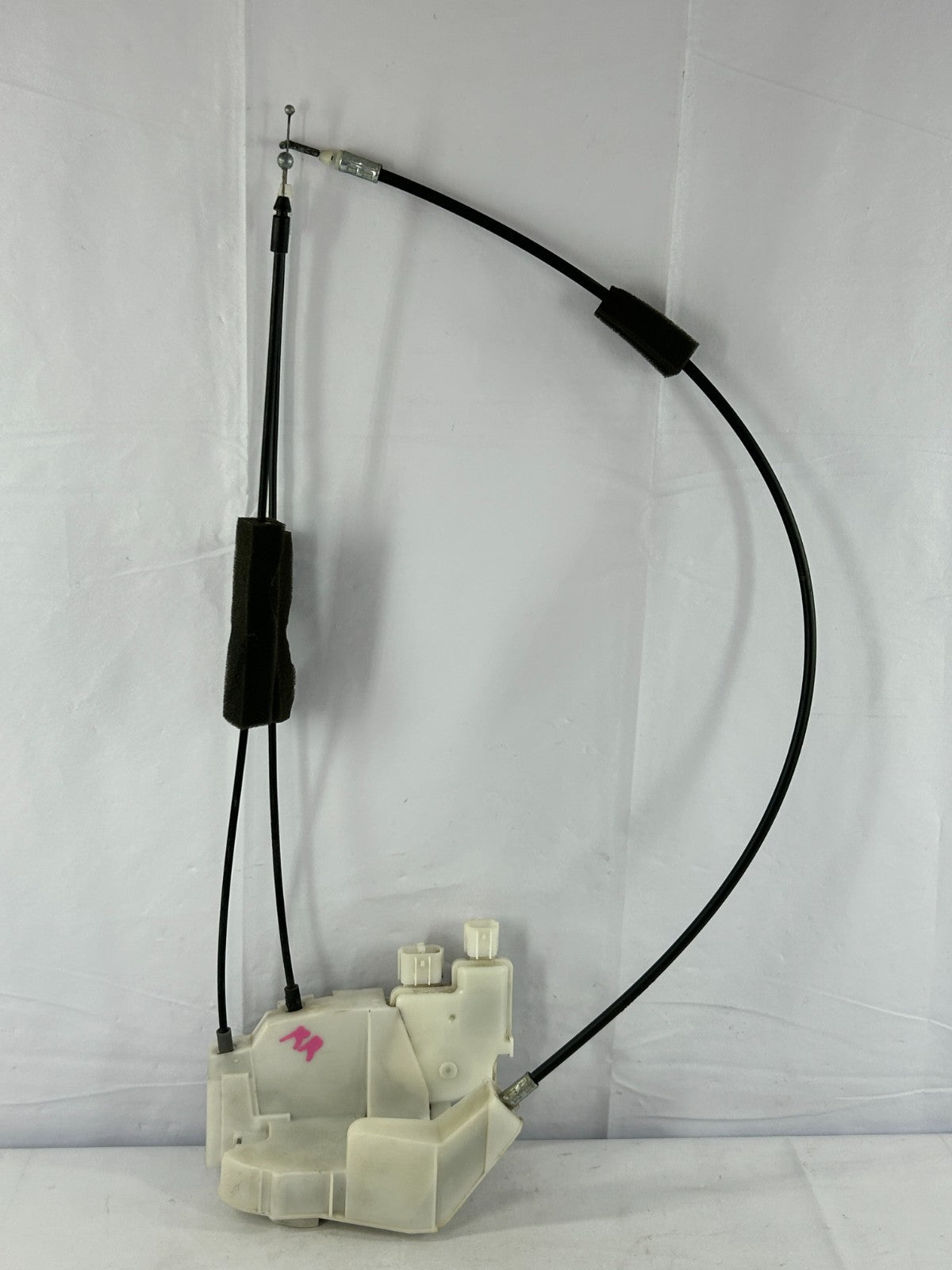 2005-2009 Subaru Outback Rear Right Door Lock Latch Actuator OEM 61100AG00A