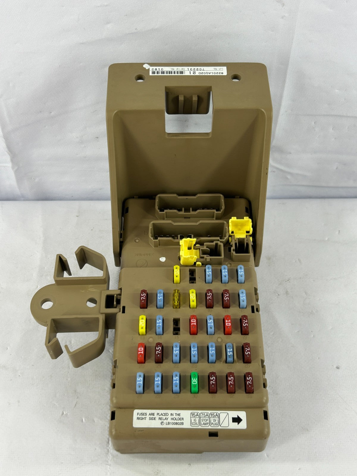 2007-2009 Subaru Outback Cabin Fuse Box Junction Block Module OEM 82201AG02C