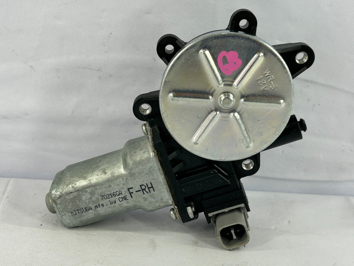 2005-2009 Subaru Outback Front Right Passenger Side Window Motor OEM 61188AG00A