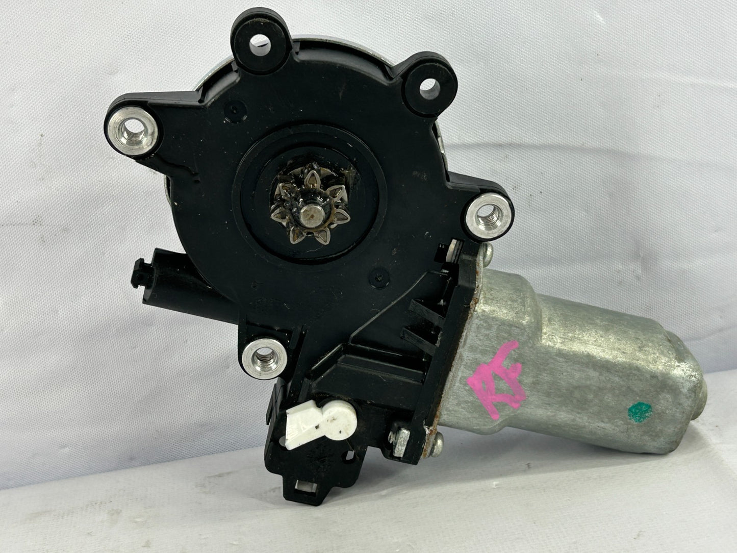 2005-2009 Subaru Outback Front Right Passenger Side Window Motor OEM 61188AG00A