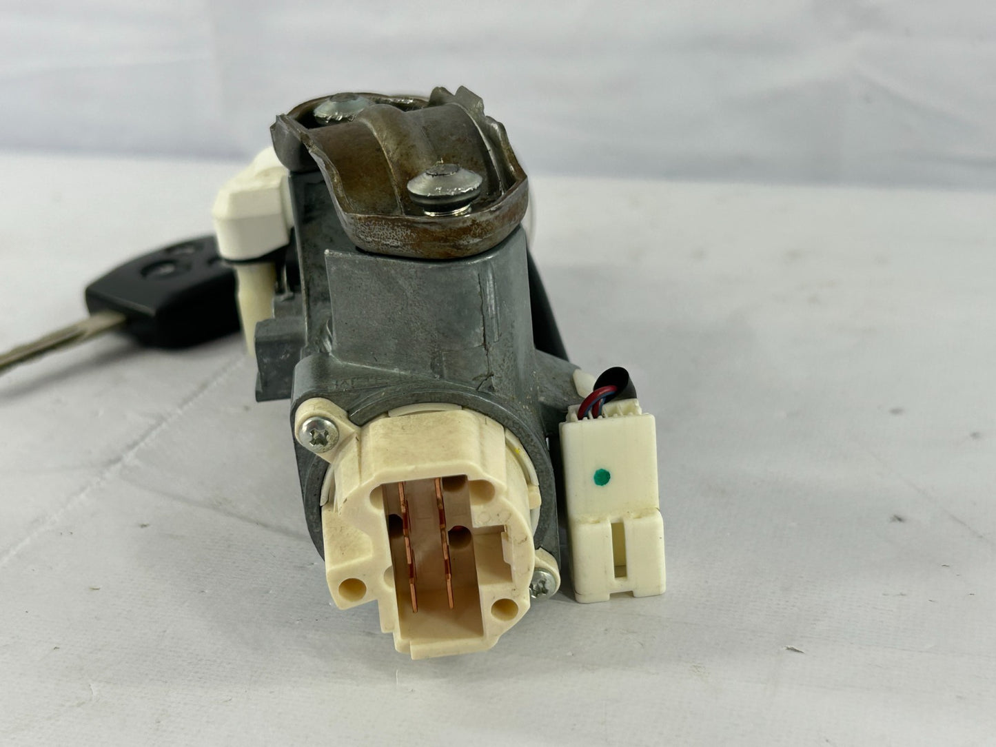 2005-2009 Subaru Outback Steering Lock Cylinder Ignition Switch OEM 83191AG22A