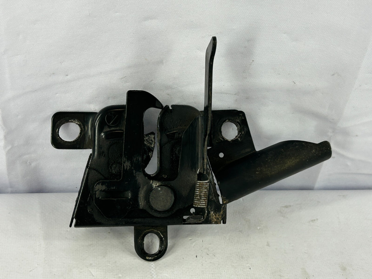 2008-2009 Subaru Outback Front Hood Lock Latch Assembly OEM 57310AG040