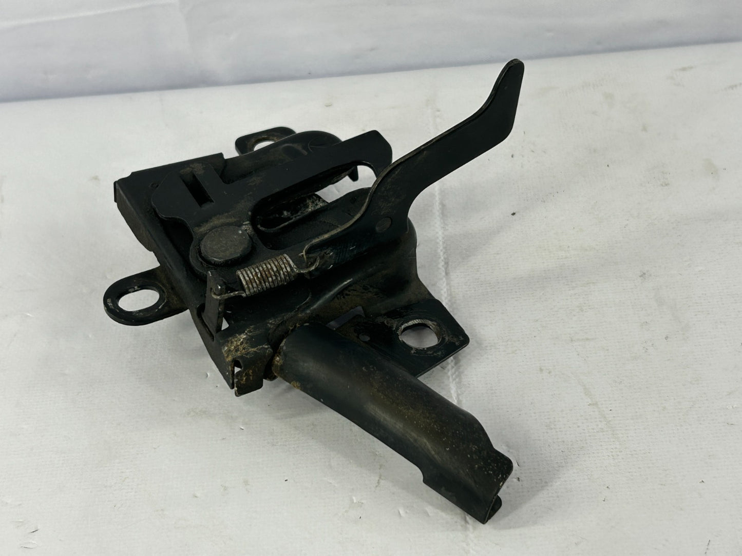 2008-2009 Subaru Outback Front Hood Lock Latch Assembly OEM 57310AG040