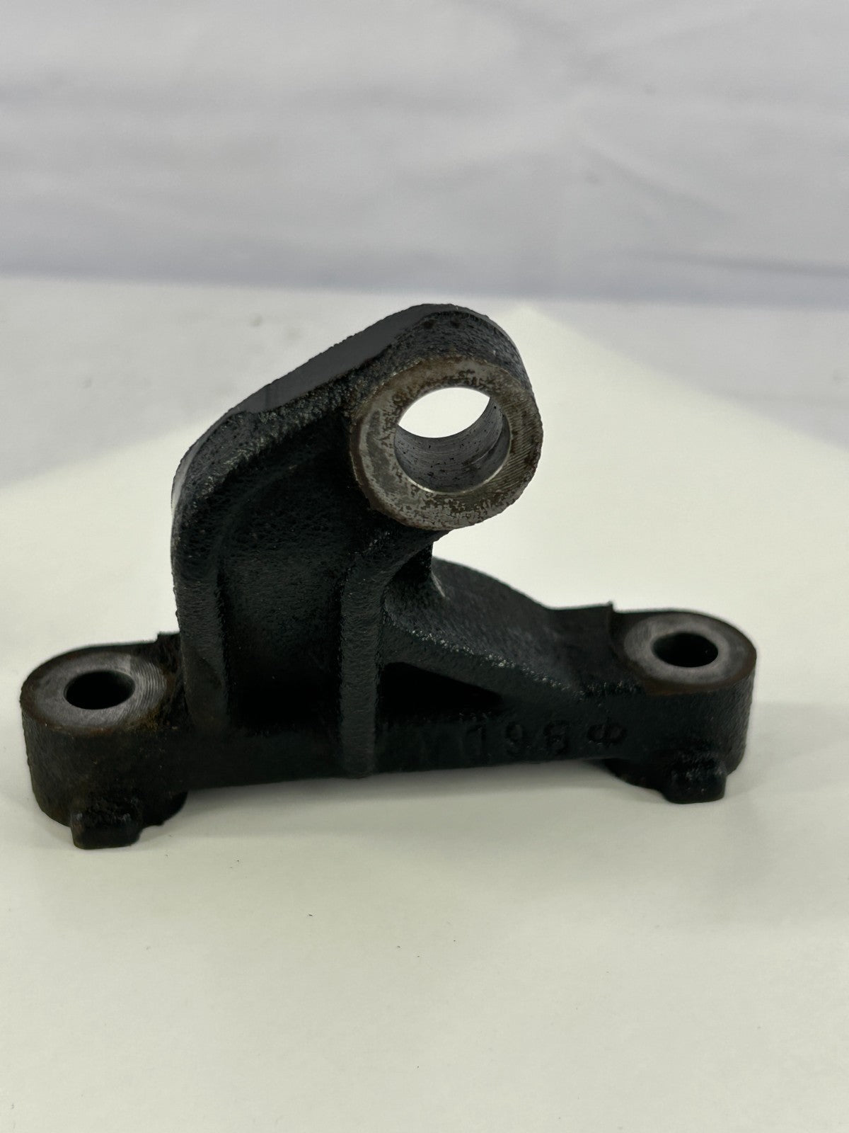 2005-2009 Subaru Outback 2.5L A/C Compressor Mount Bracket OEM 23951AA020