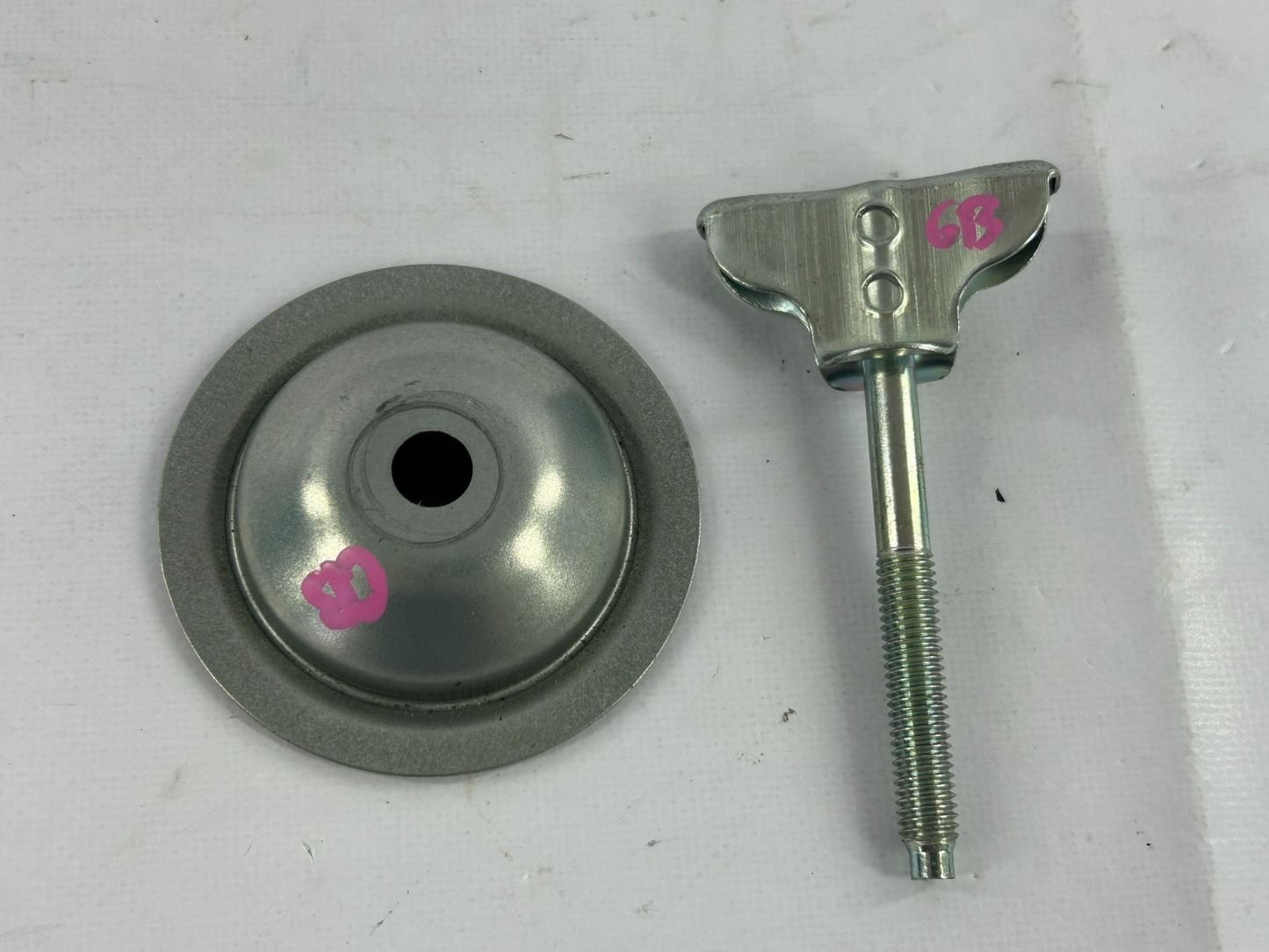 00-14 Subaru Outback Spare Tire Wheel Retainer Bolt Carrier & Cap OEM 97052AE00