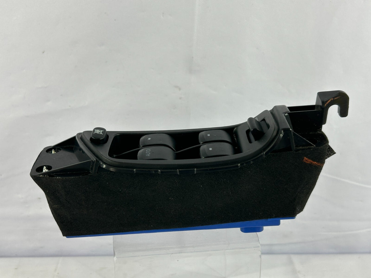 05-09 Subaru Outback Front Left Door Power Master Window Switch OEM 83071AG05B