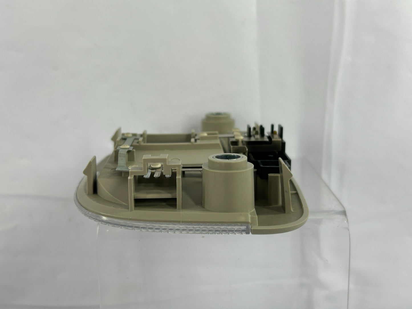 07-08 Subaru Outback Overhead Interior Room Dome Light Beige OEM 84601AG07AOR