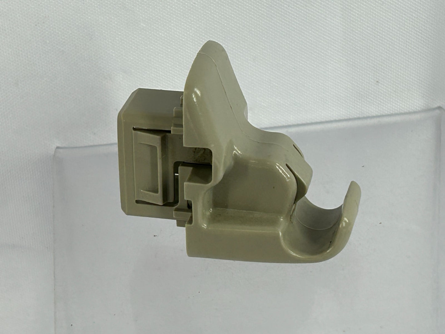 2005-2009 Subaru Outback Left or Right Sun Visor Hook Beige OEM 92018AG01AOR