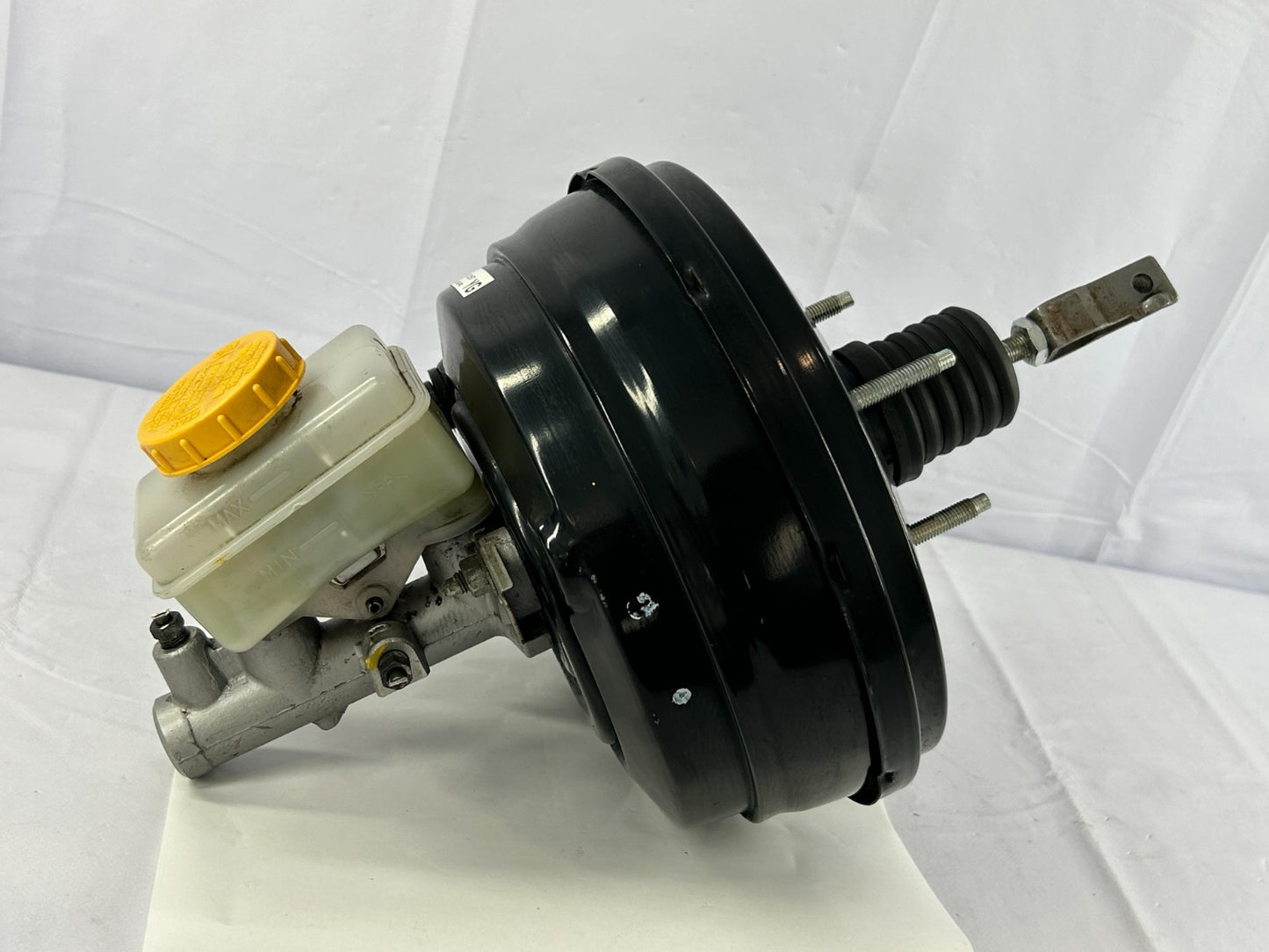2007-2009 Subaru Outback Brake Booster With Master Cylinder OEM 26402AG15A