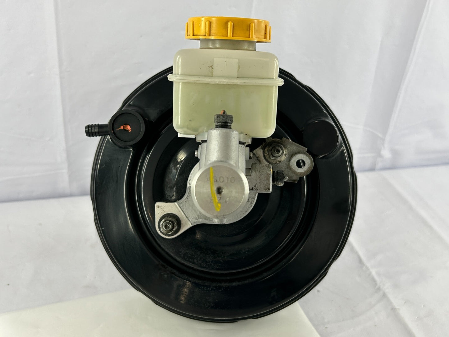 2007-2009 Subaru Outback Brake Booster With Master Cylinder OEM 26402AG15A