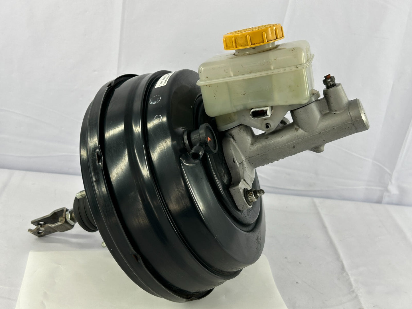 2007-2009 Subaru Outback Brake Booster With Master Cylinder OEM 26402AG15A